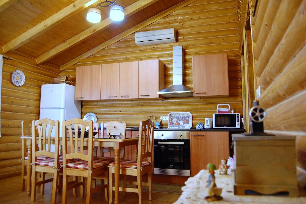 Casas Rurales Villa Pereza Casas De Los Pinos Екстер'єр фото